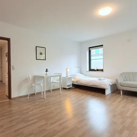 Lejlighed Business - Zentral Mit Privatparkplatz *